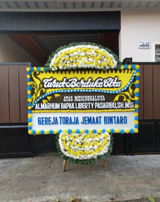 Papan Bunga Duka di Sekadau Hulu